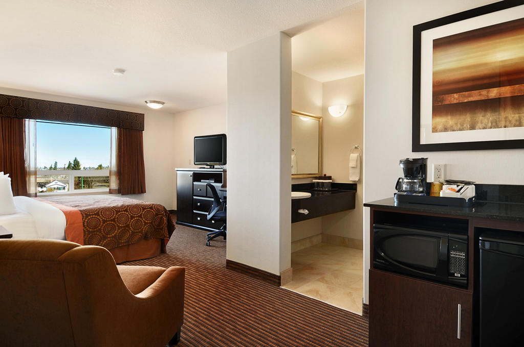 Canalta Hotel Tisdale Luaran gambar