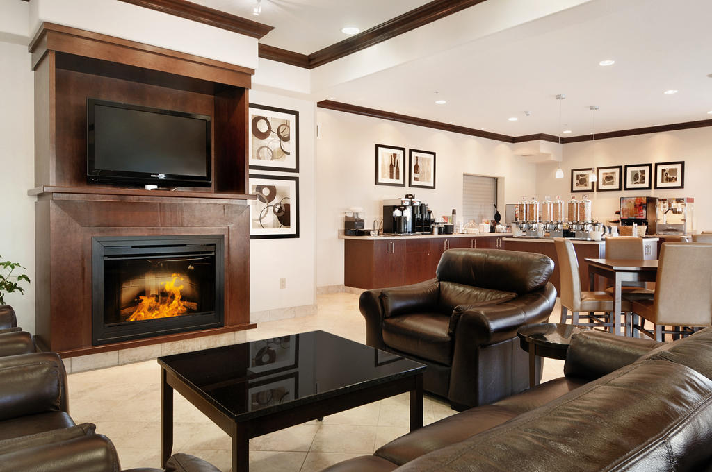 Canalta Hotel Tisdale Luaran gambar