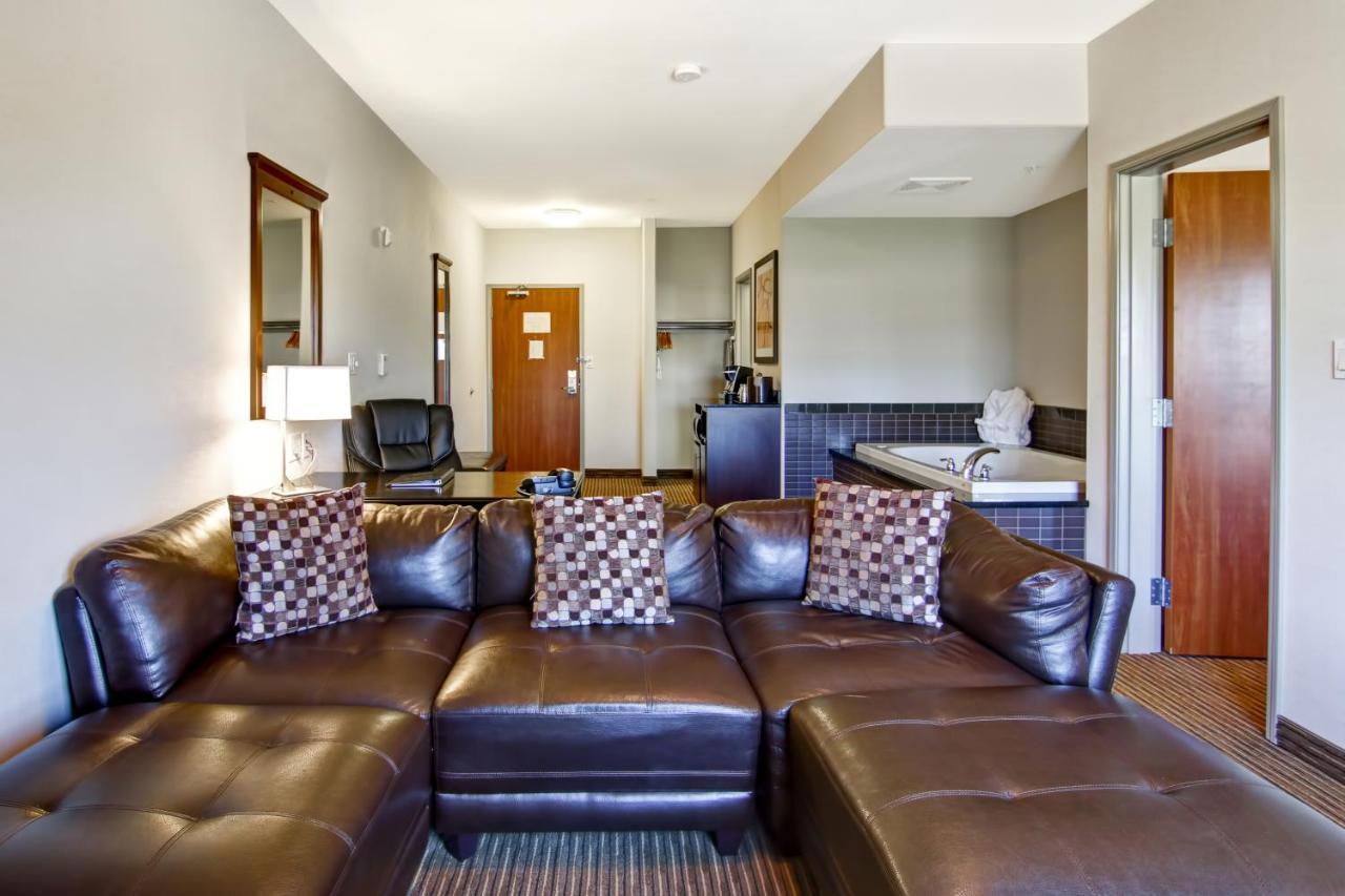 Canalta Hotel Tisdale Luaran gambar